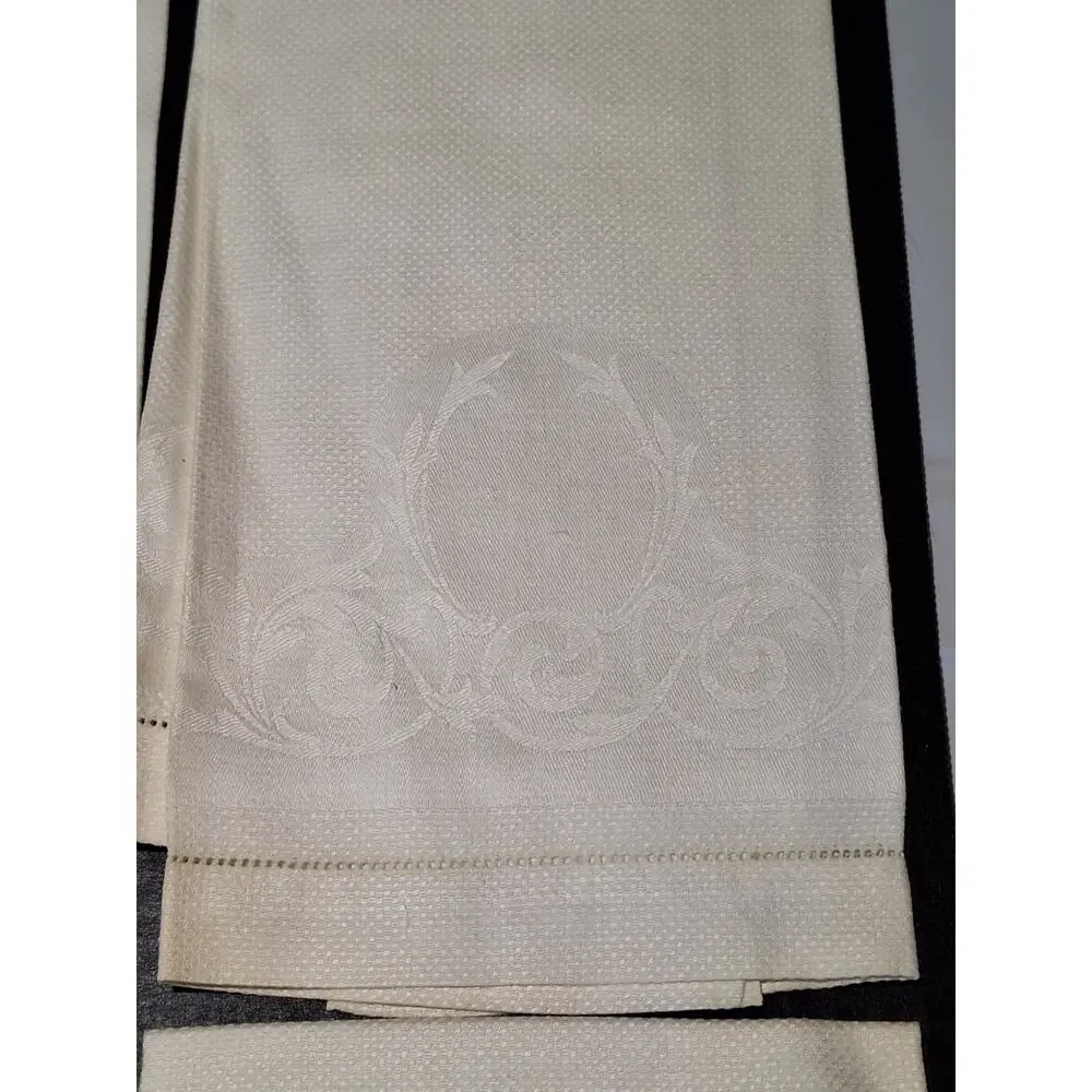 Vintage Linen Hand Towels Lot Hand Embroidered Floral Damask Hemstitch Scalloped